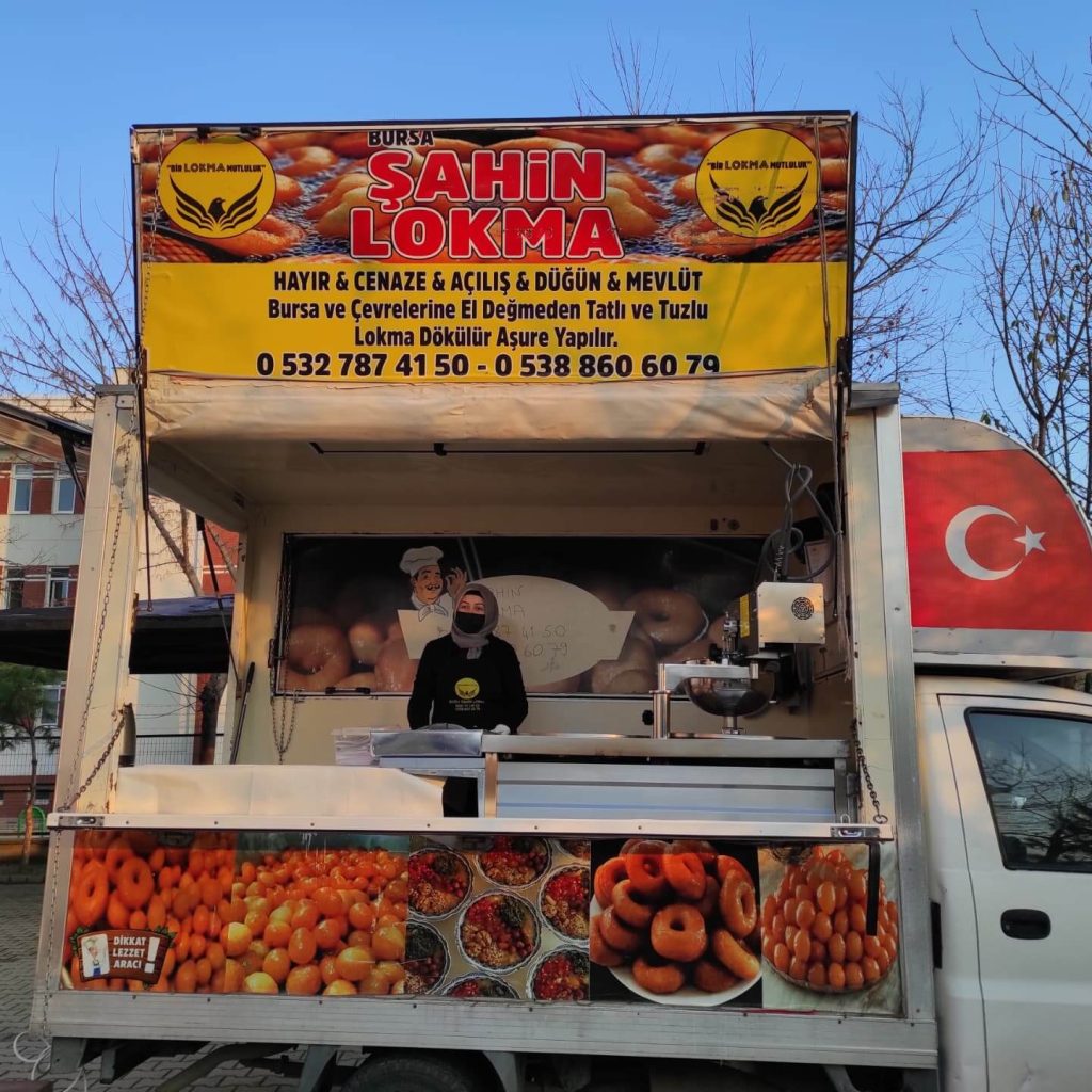 Bursa hayır lokması dığıtımı
